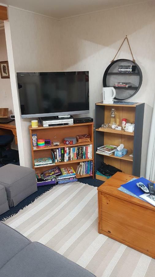Hunua Accommodation - Atherstone Suite Экстерьер фото